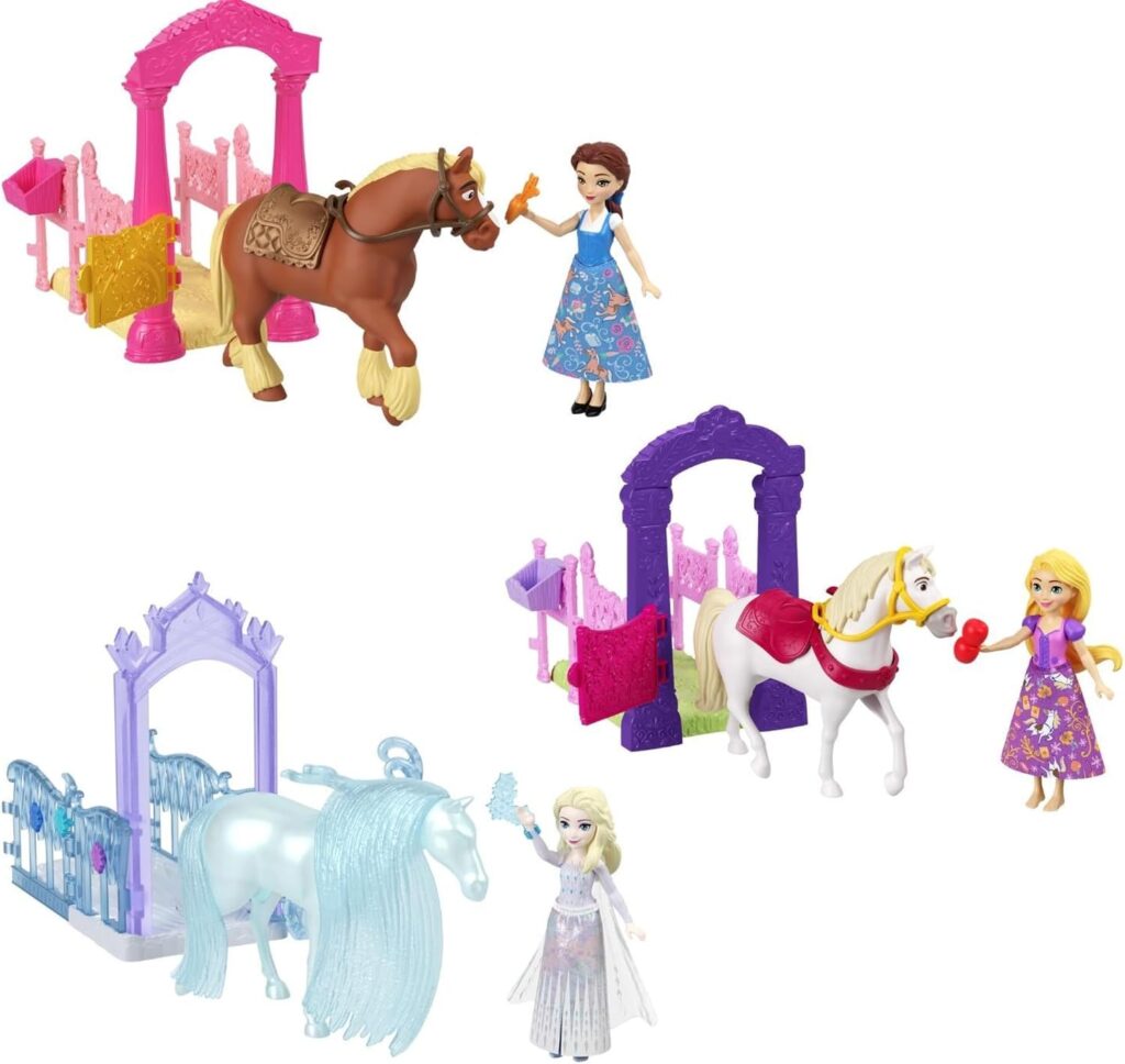 Princesas Disney com cavalos e estábulos em conjunto de brinquedos