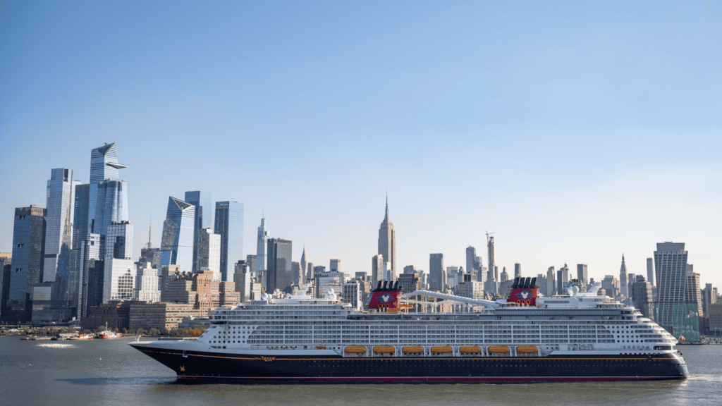Disney Wish em Nova York nos roteiros Disney Cruise Line 2027 e 2028