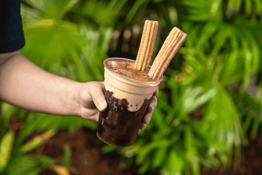 Churro-misu Cold Brew entre as novas bebidas Disney World de 2026
